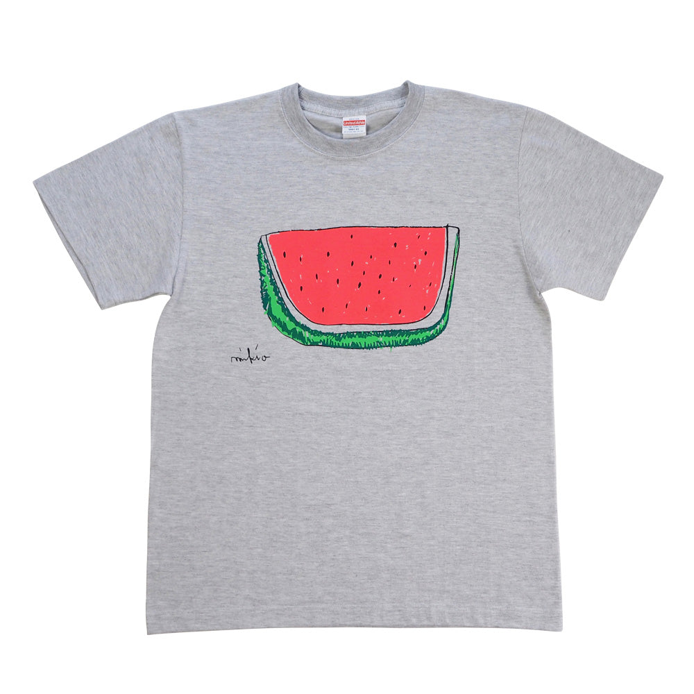 淡いグレーの蛍光ピンクのすいかのTシャツ